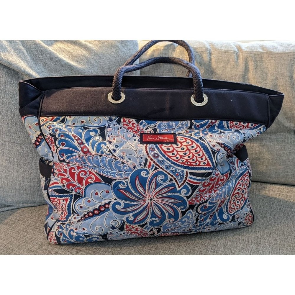 Vera Bradley Seaside Collection Starboard XL Tote Quilted Red, White, Blue